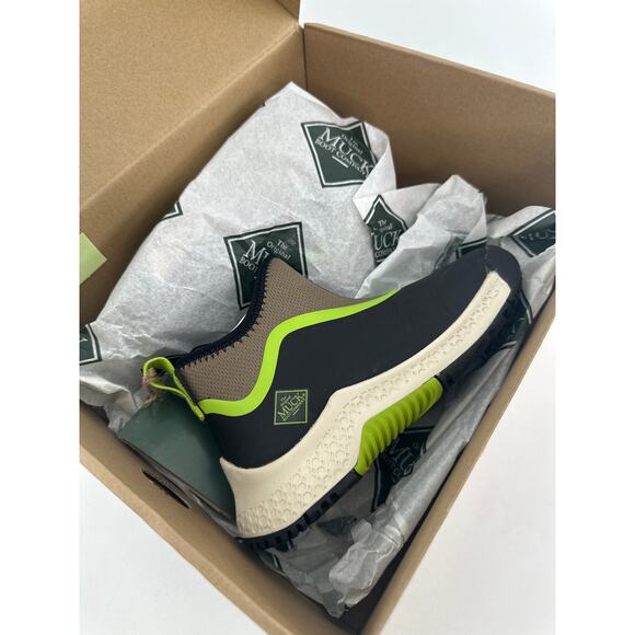 Muck Boots Kids Walnut/ Black/Green Outscape Pull On Boots Size 12 - Picture 4 of 11